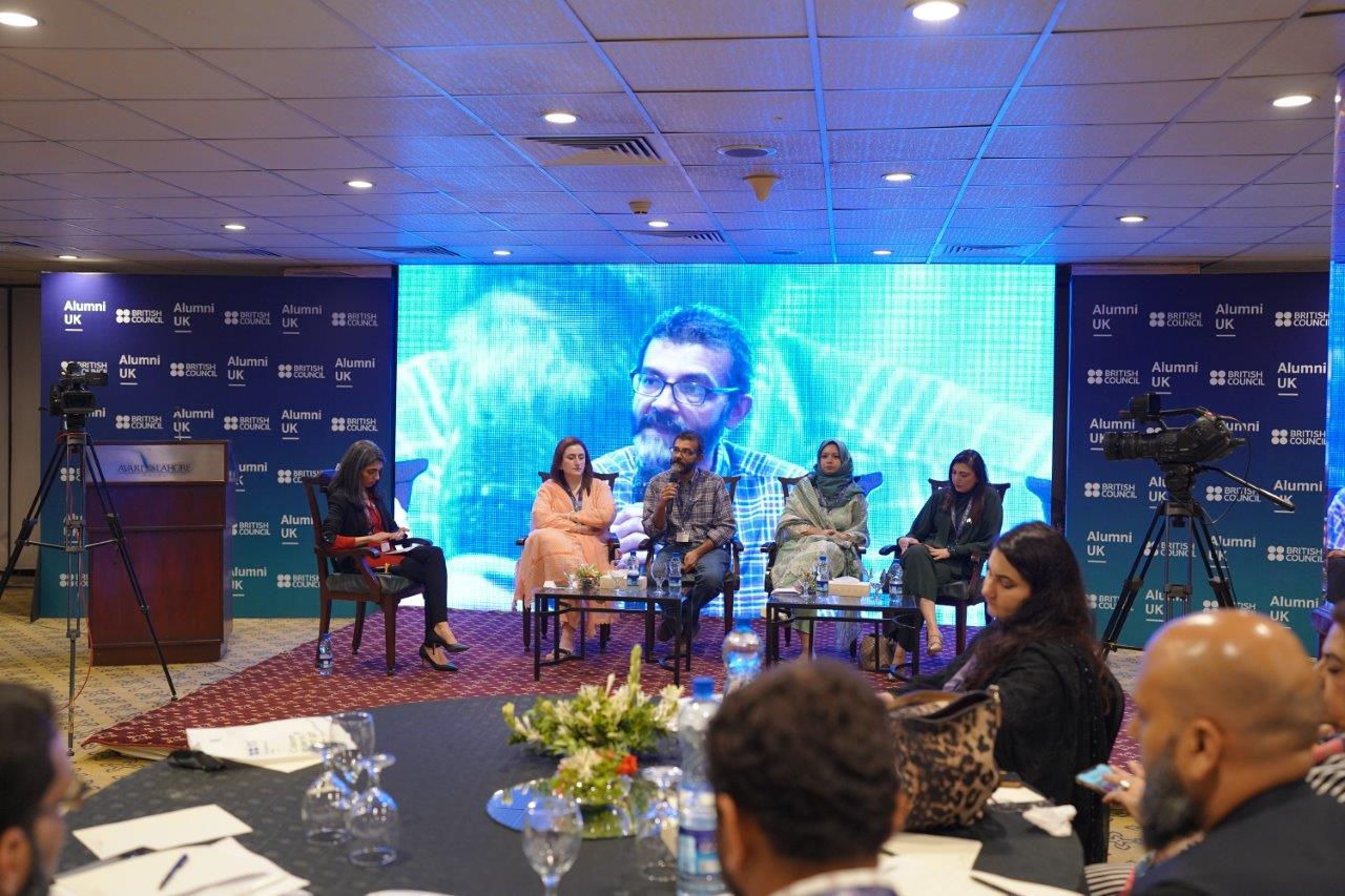 UK Alumni Panel Discussion UK Alumni Panel Discussion